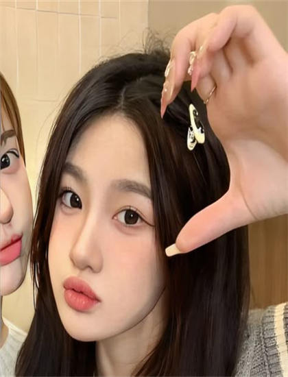 脱北者的艺术与原作对比分析：改编成功之处探讨，幕后花絮