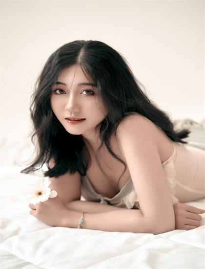 还是夫妻免费观看全集_中文国产成人精品久久麻豆